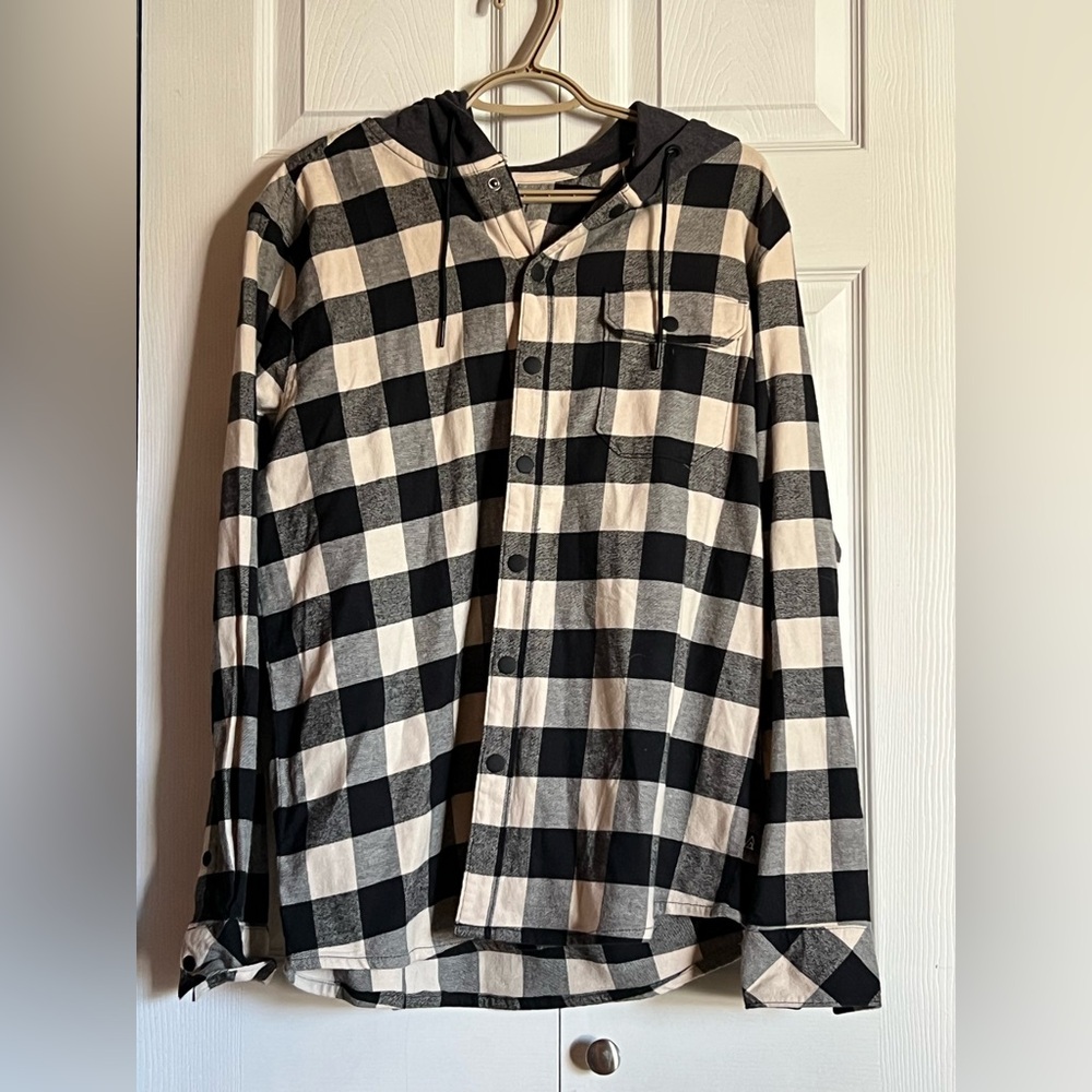 Ripzone Black and White Checkered Snap-Up Shirt